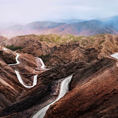 shu-Morocco-Road-in-Atlas-mountains